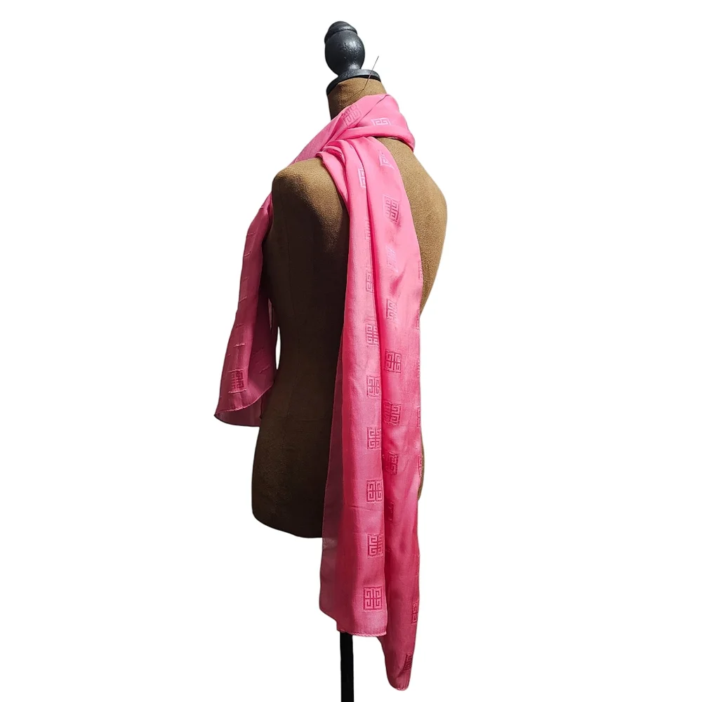 GIVENCHY SCARF - Picture 3 of 15
